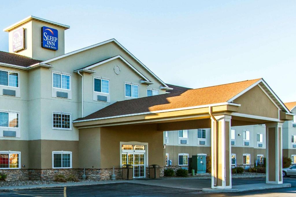 Sleep Inn & Suites Pleasant Hill